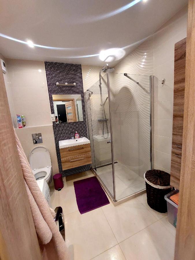 Nowoczesna Kawalerka Lägenhet Lublin Exteriör bild